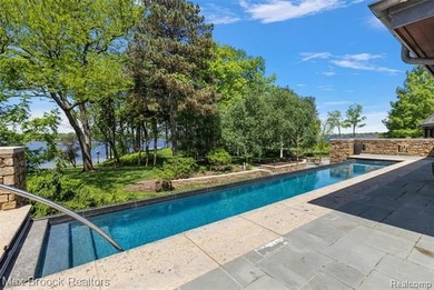 A once-in-a-lifetime opportunity to own a spectacular lakefront - photo 39