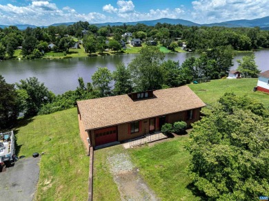 Lake Home For Sale in Ruckersville, Virginia