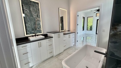 Experience elevated contemporary living in this exceptional - photo 15
