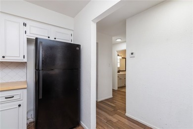 Charming One-Story Townhome in the Heart of Calallen ISD! - photo 6