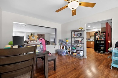 Welcome home to this spacious 3-bedroom, 2-bath single-family - photo 16