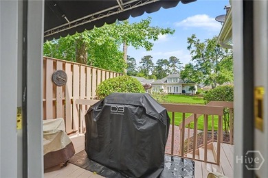 Beautiful hard coat, stucco home in the highly desirable - photo 19