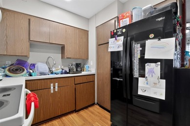 Welcome home to this spacious 3-bedroom, 2-bath single-family - photo 21