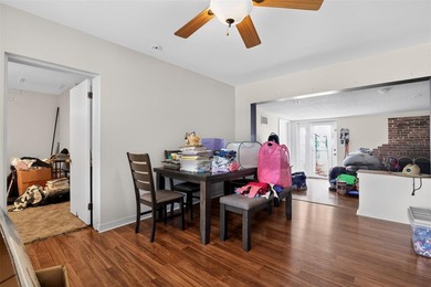 Welcome home to this spacious 3-bedroom, 2-bath single-family - photo 22