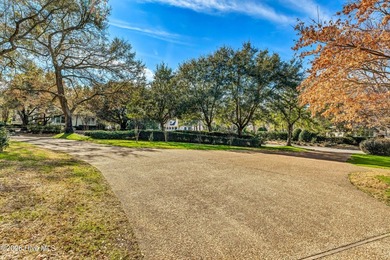 Grand home on the #6 hole of the Jack Nicklaus golf course in - photo 48