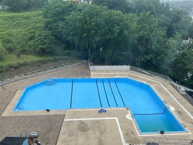 Grassy Sprain Lake  Home For Sale in Yonkers New York