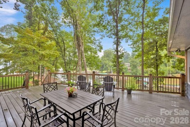 Welcome to your lakeside retreat on the highly desirable Brawley - photo 6