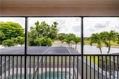 Rare Stoneybrook Find: Golf Course & Lake Views, Summer Kitchen - photo 27