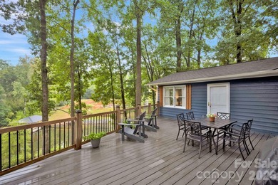 Welcome to your lakeside retreat on the highly desirable Brawley - photo 9
