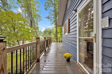 Welcome to your lakeside retreat on the highly desirable Brawley - photo 10