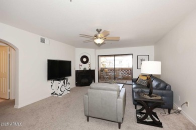 AZ Resort Style Living at its Best! Perfectly located Biltmore