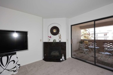 AZ Resort Style Living at its Best! Perfectly located Biltmore