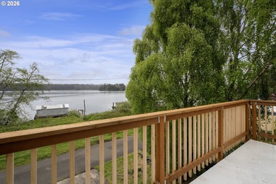 Coveted lakefront living on Siltcoos Lake, ideally situated - photo 9