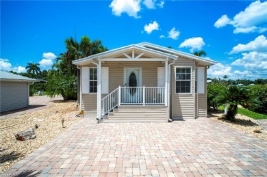 Lake Home For Sale in Fort Myers, Florida