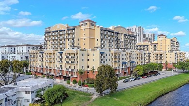 MOTIVATED SELLER!! Bright & Spacious 2 bedroom, 2 bath + Den - photo 2