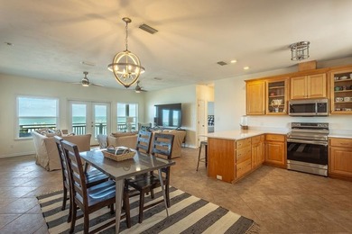 Beautiful waterfront home - deep water, some of the best direct - photo 22