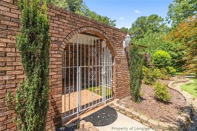 Welcome to 88 Traceway, a spacious all-brick, single-story - photo 7