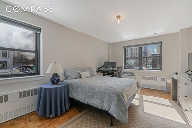 Ready for THE one? This move-in ready corner 2 bedroom (flex 3) - photo 9