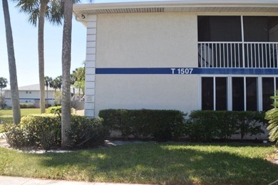 (private lake, pond, coastal) Condo Sale Pending in Port Saint Lucie Florida