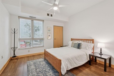Welcome to University Flats in Prospect Park! Walk, bike, or - photo 16