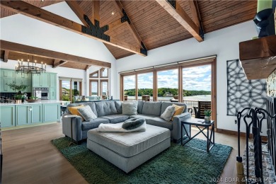 Peace, Privacy  the Ability to entertain in style at Linn Creek - photo 8