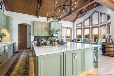 Peace, Privacy  the Ability to entertain in style at Linn Creek - photo 10