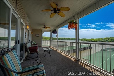 TWO BOAT SLIPS INCLUDED! Spacious, quiet top-floor 4BR/3BA condo - photo 24