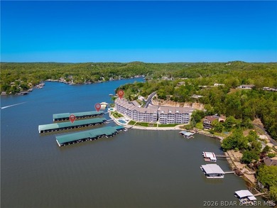 TWO BOAT SLIPS INCLUDED! Spacious, quiet top-floor 4BR/3BA condo - photo 26