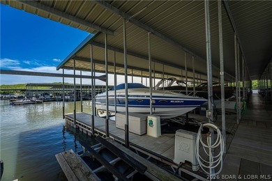 TWO BOAT SLIPS INCLUDED! Spacious, quiet top-floor 4BR/3BA condo - photo 27