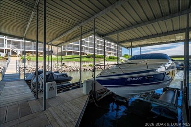 TWO BOAT SLIPS INCLUDED! Spacious, quiet top-floor 4BR/3BA condo - photo 28
