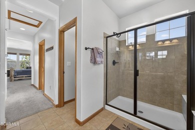 Seller financing available! This beautifully updated, fully - photo 31