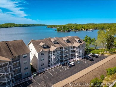 TWO BOAT SLIPS INCLUDED! Spacious, quiet top-floor 4BR/3BA condo - photo 33