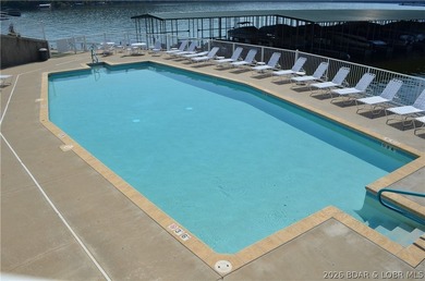 TWO BOAT SLIPS INCLUDED! Spacious, quiet top-floor 4BR/3BA condo - photo 37