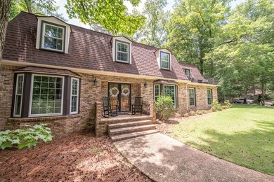 *** EXTERIOR JUST PAINTED, QUARTZ COUNTERTOPS ADDED TO - photo 38