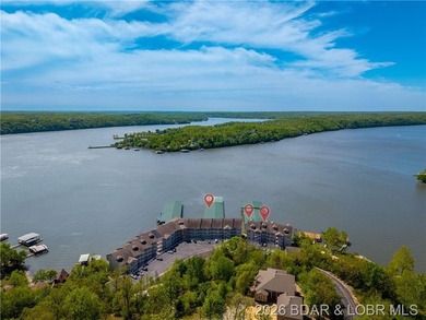 TWO BOAT SLIPS INCLUDED! Spacious, quiet top-floor 4BR/3BA condo - photo 42