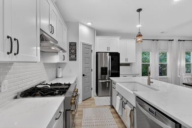 Welcome home to The Pointe at Rhodes Crossing, where modern - photo 13