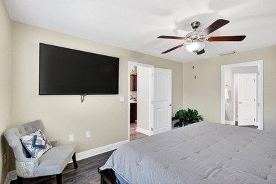 Welcome to your own slice of Florida paradise! This beautifully - photo 19