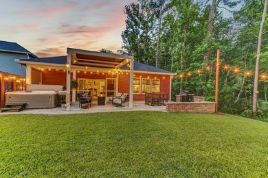 Welcome home to The Pointe at Rhodes Crossing, where modern - photo 45