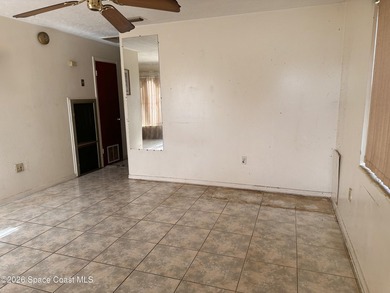 Merritt Island opportunity with location curb appeal and strong - photo 6