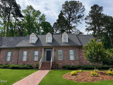 ******MAJOR Price Imporovement! Welcome to 209 Ashmore Ln, a - photo 1