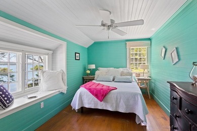 Built in 1917 by John Aspinwall, this extraordinary retreat is - photo 12