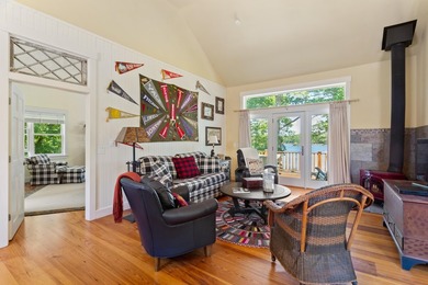 Built in 1917 by John Aspinwall, this extraordinary retreat is - photo 18