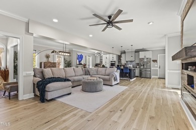 ******MAJOR Price Imporovement! Welcome to 209 Ashmore Ln, a - photo 8