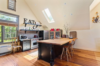 Built in 1917 by John Aspinwall, this extraordinary retreat is - photo 19