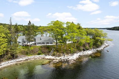 Built in 1917 by John Aspinwall, this extraordinary retreat is - photo 35