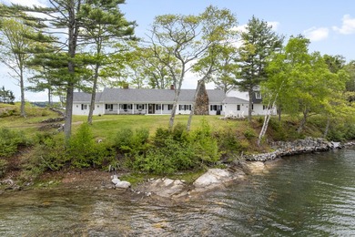 Built in 1917 by John Aspinwall, this extraordinary retreat is - photo 39