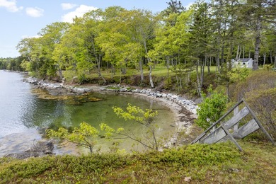 Built in 1917 by John Aspinwall, this extraordinary retreat is - photo 45