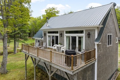 Built in 1917 by John Aspinwall, this extraordinary retreat is - photo 49