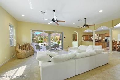 :3 +- Acre Riverfront Estate Home w/ Att 2 car garage plus a - photo 13