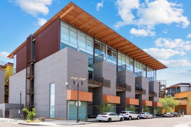 Find comfort in the heart of Old Town Scottsdale. This sleek